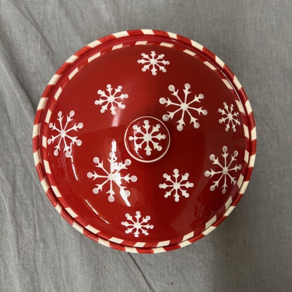 Holiday Temp-Tations Presentable Ovenware By Tara Red & White Snowflake Pattern - Picture 3 of 12